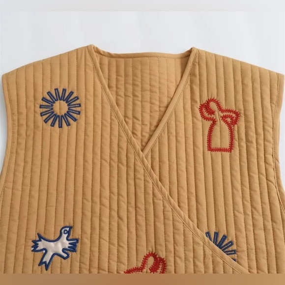 NEW ZARA - Indigenous Inspired Tan Embroidered Vest Size Large - Picture 8 of 11